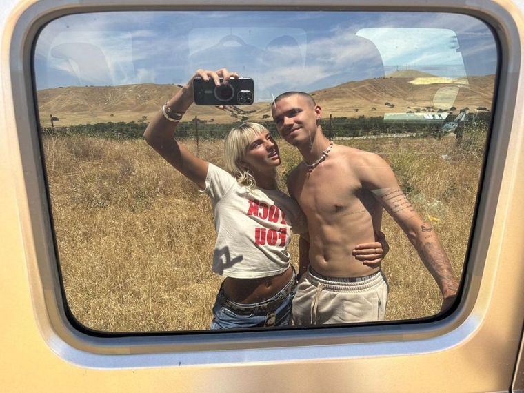 Romeo Beckham y Mia Regan causan sensación en cada una de sus apariciones. Foto: Mia Regan / Instagram