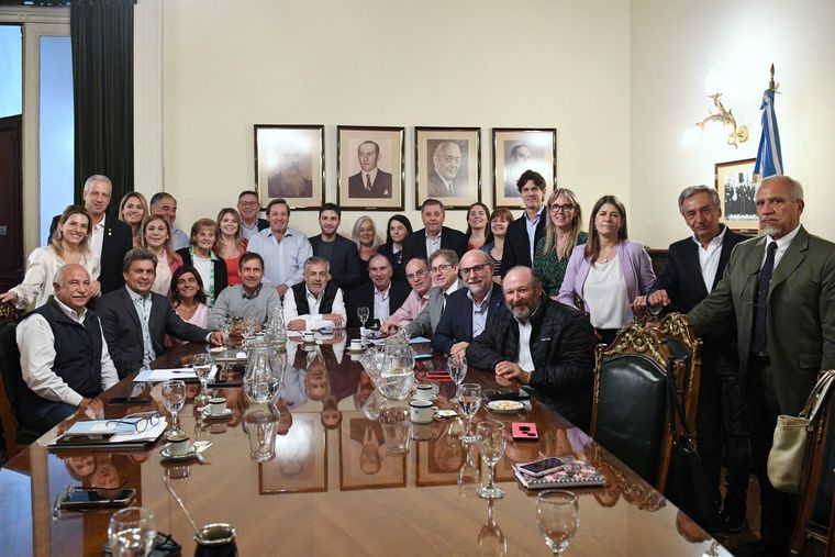 JxC El interbloque de Juntos por el Cambio había convocado a mantenerse al margen del balotaje. Crédito: X Foto: X