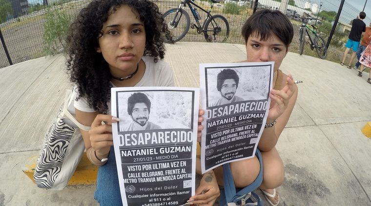 El pedido en la calle por la aparición de Nataniel Guzmán Foto: TELAM