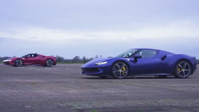 Ferrari SF90 y 296 GTB Foto: Carwow