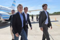mauricio macri vuelve a escena: prepara una gira por cuatro provincias para presentar su libro