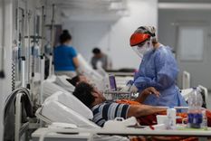 aumento de ocupacion camas por covid: como afecta al personal de salud