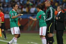 Cuauhtémoc fue sincero al hablar de Chicharito. Foto: Medio Tiempo Cuauhtémoc fue sincero al hablar de Chicharito. Foto: Medio Tiempo