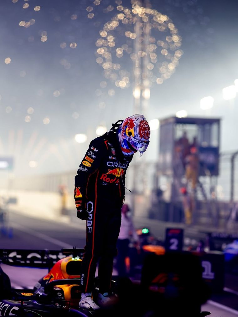 Max Verstappen es el piloto que más dinero gana en la Fórmula 1. Max Verstappen es el piloto que más dinero gana en la Fórmula 1.