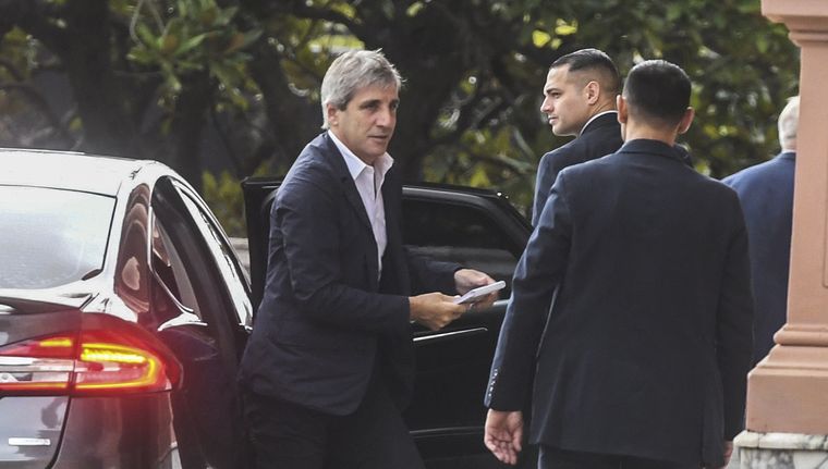 El Gobierno no prevé sacarle el techo a las paritarias Foto: Télam