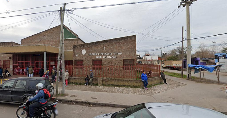 La escuela en la que dejaron la terrible nota Foto: Télam