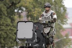 Durante la captura de Nicolás Maduro en Venezuela, un guardia de seguridad reportó que Estados Unidos utilizó un arma nunca vista.