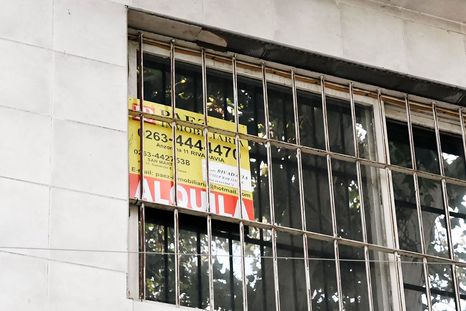 En Mendoza hay 143 mil inquilinos. En Mendoza hay 143 mil inquilinos.