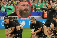 Kremer mira el Haka Kapa o Pango de los All Blacks Foto: MDZ Kremer mira el Haka Kapa o Pango de los All Blacks Foto: MDZ