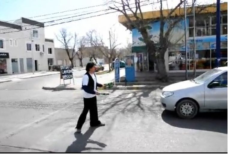 En una esquina, por una sonrisa