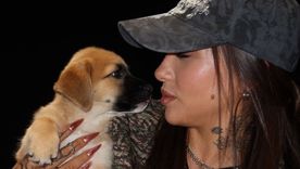 Maria Becerra se mostró feliz al recibir a su nuevo cachorro proveniente de Chile. / Instagram @mariabecerra Maria Becerra se mostró feliz al recibir a su nuevo cachorro proveniente de Chile. / Instagram @mariabecerra