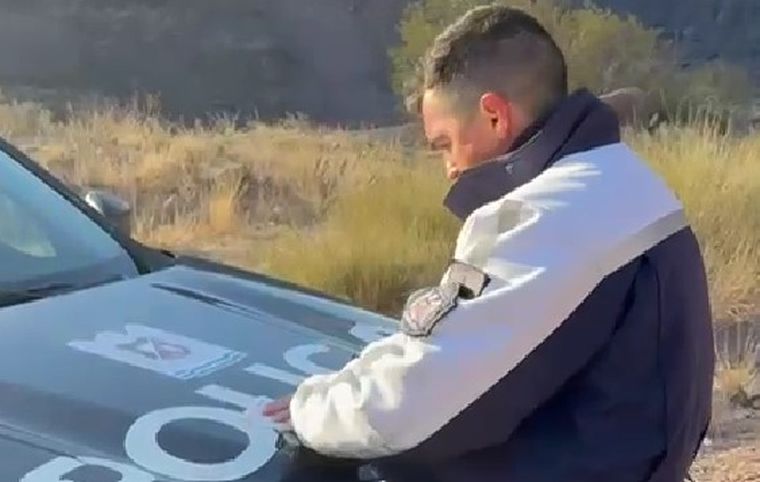 Efectivos se enfrentaron con el futbolista en Potrerillos, Mendoza.