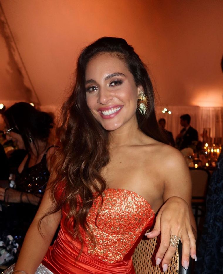 ISADORA FIGUEROA LA HIJA MENOR DE CHAYANNE TIENE 22 AÑOS Foto: INSTAGRAM @ISADORAFIGUEROA