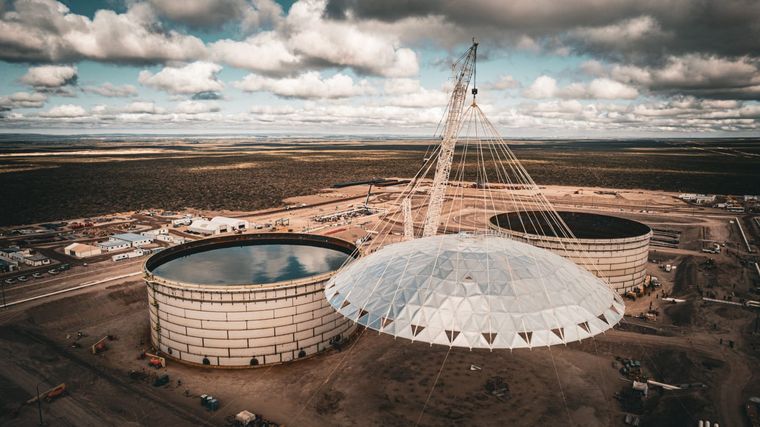 Obras de VMOS avanzan con nuevos montajes en Río Negro y Neuquén
