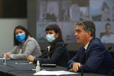 Jorge Capitanich junto a la vicegobernadora Analía Rach en el anuncio de los actuales miembros del Comité para la Prevención de la Tortura Foto: Gobierno de Chaco