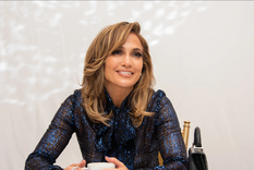 Jennifer Lopez es un ícono de la moda. Foto: Fuente: Architectural Digest