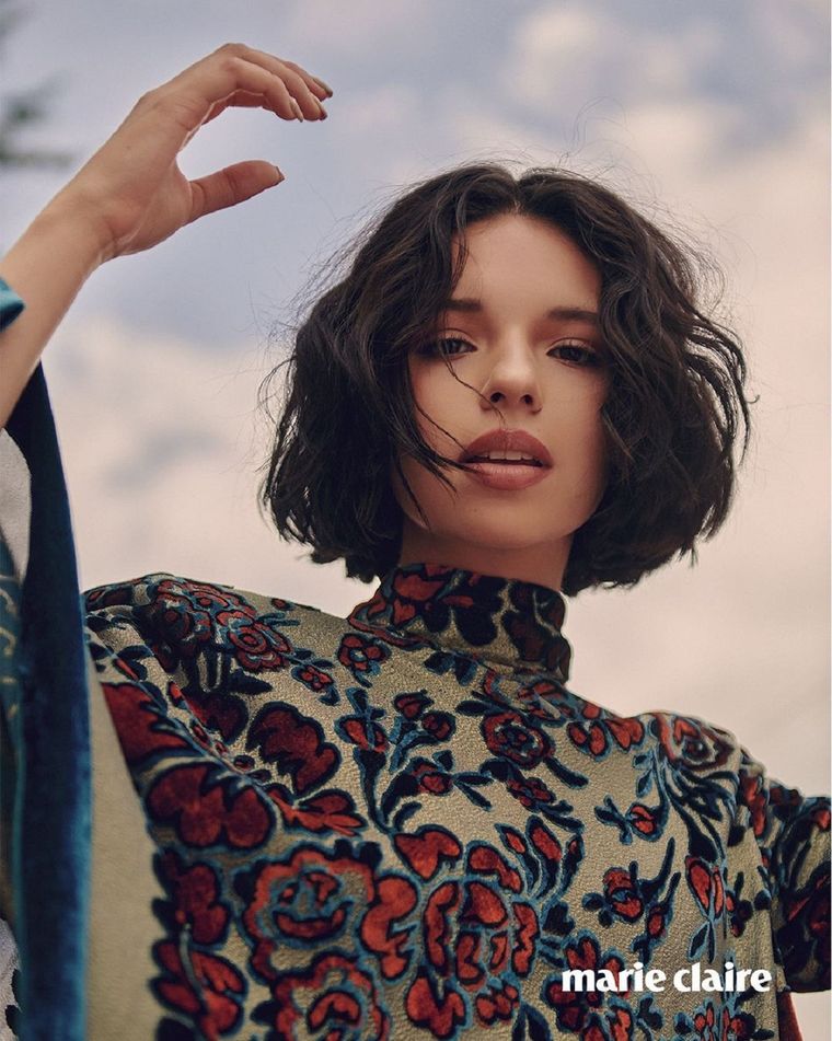 La bella cantante mexicana Ángela Aguilar no pierde oportunidad de demostrar que, además de talento con la voz, lo tiene para la moda. Foto: Instagram