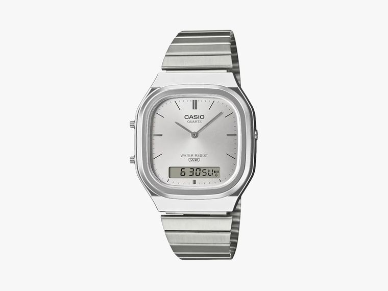 El diseño vintage del AQ240E ofrece una elegancia atemporal que se adapta a cualquier ocasión social. El diseño vintage del AQ240E ofrece una elegancia atemporal que se adapta a cualquier ocasión social.
