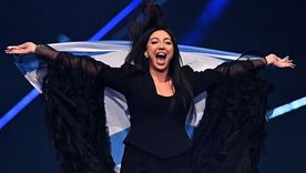 La cantante Yuval Raphael, representante de Israel, quedó en segundo lugar en 2025 lugar tras un certamen cargado de polémica y presiones en torno a su participación. La cantante Yuval Raphael, representante de Israel, quedó en segundo lugar en 2025 lugar tras un certamen cargado de polémica y presiones en torno a su participación.