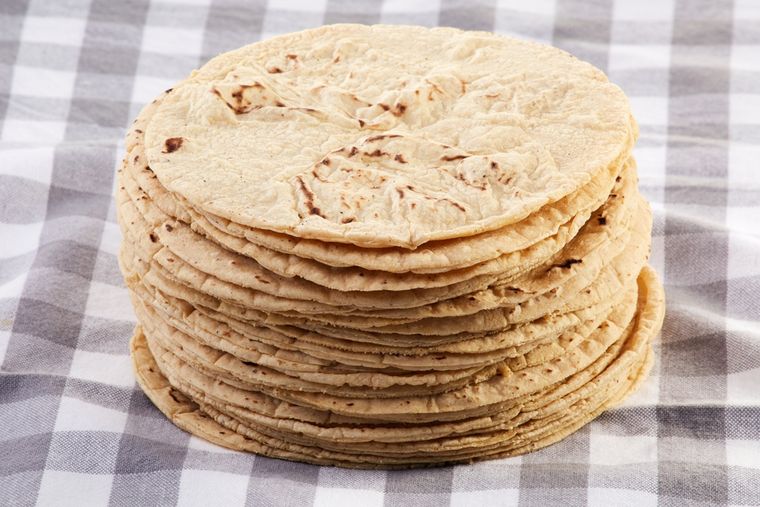 Receta de tortillas de maíz fáciles de preparar y sin complicaciones.