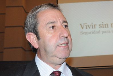 MDZol | Julio Cobos y su análisis de la educación. Foto: Pachy Reynoso/MDZ