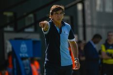 El Racing de Costas no se baja de la pelea. Foto: Captura de TV El Racing de Costas no se baja de la pelea. Foto: Captura de TV