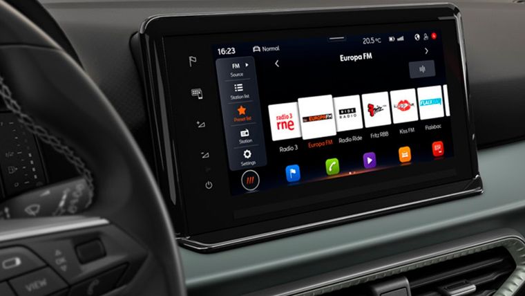 El interior del SEAT incluye seis airbags Foto: SEAT