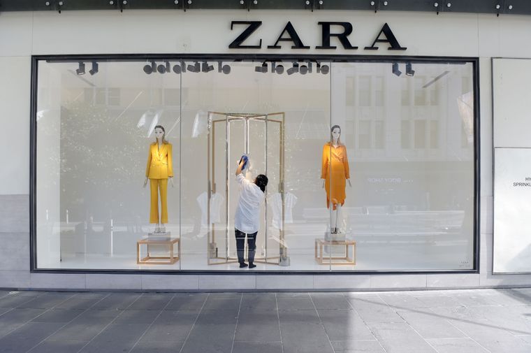 Llega el invierno y Zara tiene las mejores prendas para lucir radiante y abrigada. Foto: Zara