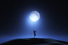 Al parecer la otra noche hubo un eclipse parcial de luna. Foto: Freepick.