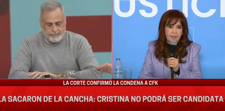 Jorge Rial anunció desde Argenzuela el fallo que condenó a Cristina Fernández de Kirchner a prisión. Jorge Rial anunció desde Argenzuela el fallo que condenó a Cristina Fernández de Kirchner a prisión.