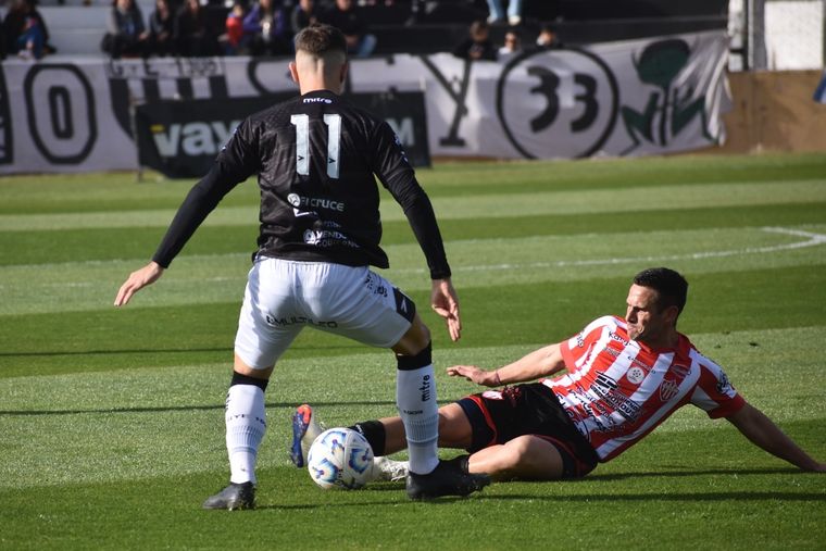 El Lobo viene de empatar 1-1 de local ante Talleres de Remedios de Escalada.&nbsp;