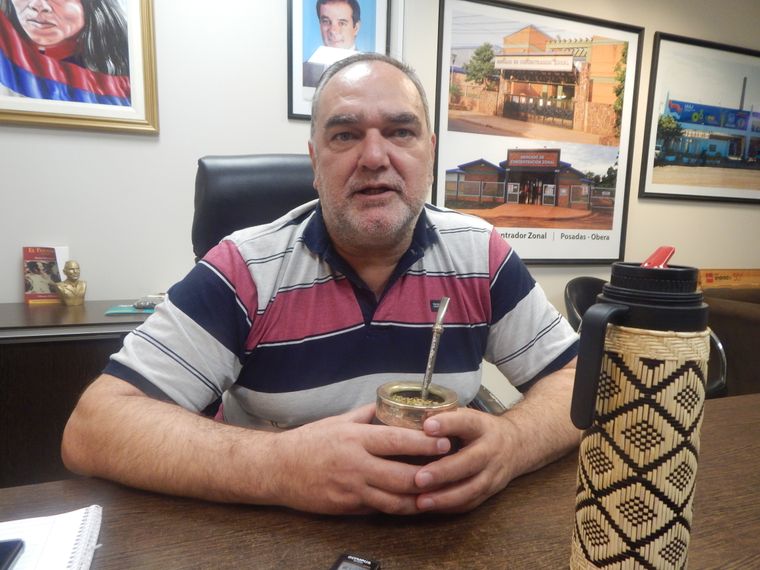 Roque Gervasoni, presidente del Instituto de Macroeconomía Circular de Misiones y ferviente impulsor de los mercados concentradores para beneficiar a los pequeños productores de la provincia.