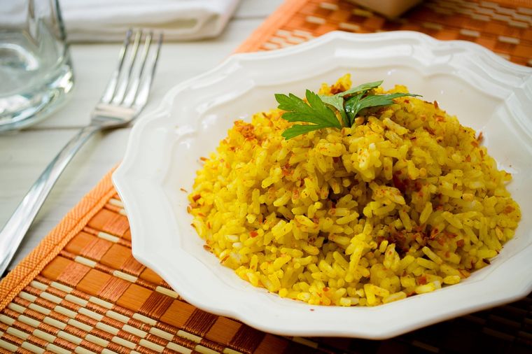 Arroz con curry Una receta clásica para hacer en simples pasos Foto: Kiwilimón
