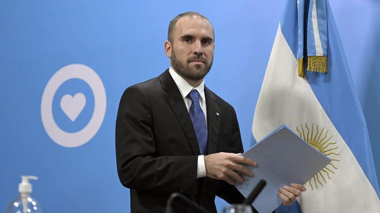 El ministro Martín Guzmán es quien encabeza las negociaciones con los bonistas