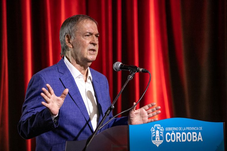 Schiaretti desató la guerra por las tarifas y acusa a Cristina. Foto: Twitter Alejandra Vigo