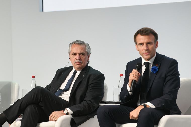 Alberto Fernández junto al presidente de Francia, Emmanuel Macron Foto: Télam
