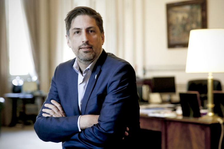 El ministro Trotta volvió a referirse a la vuelta de las clases en casi todo el país