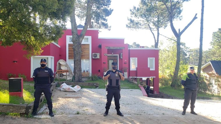 Desalojo La casa estaba ocupada desde hacía 10 meses. Ahora la dueña podrá utilizarla para veranear.