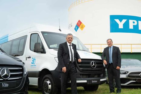 YPF y Prestige Auto celebran un acuerdo que impulsa nuevas soluciones para la movilidad (1) YPF y Prestige Auto celebran un acuerdo que impulsa nuevas soluciones para la movilidad (1)