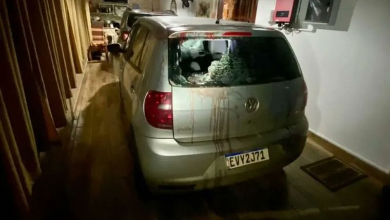 El hombre halló el cuerpo de la joven argentina cuando llegó a su casa. 