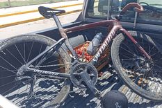 La bicicleta que le había robado al ciclista. La bicicleta que le había robado al ciclista.