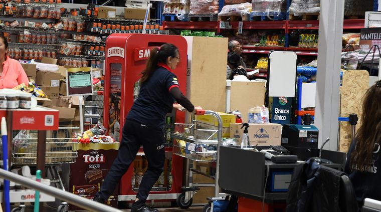El cambio de hábito de consumo en los argentinos ha reconfigurado el retail local. 