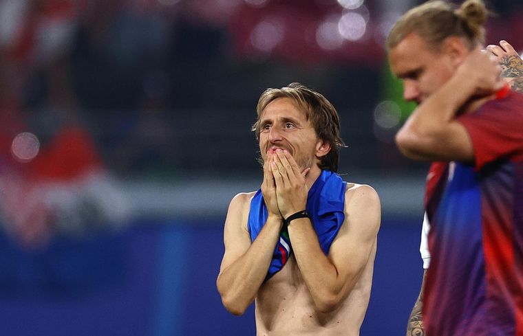 La cara de desolación de Modric tras el empate de Croacia. Foto: EFE