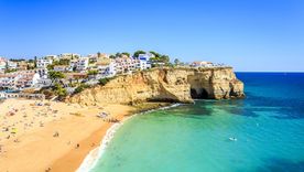 Pueblos con paisajes de ensueño y calles tranquilas para vivir y sentir que se está de vacaciones Foto: Shutterstock