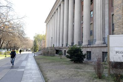 MDZol | Palacio de Justicia en Mendoza. Foto: Nacho Gaffuri / MDZ