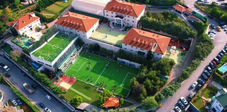 Vista áerea del colegio. Foto: NA. Vista áerea del colegio. Foto: NA.