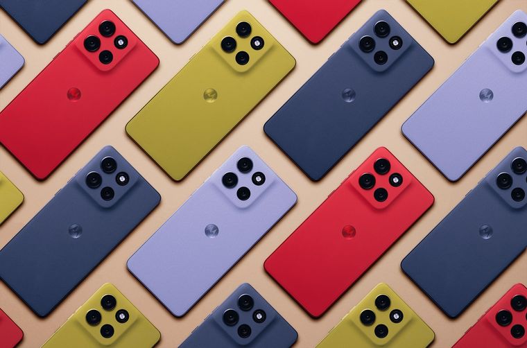 Con 8 GB de RAM y 256 GB internos, el nuevo gama media de Motorola se destaca en Argentina. Con 8 GB de RAM y 256 GB internos, el nuevo gama media de Motorola se destaca en Argentina.