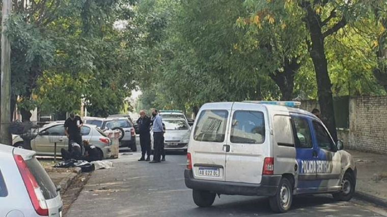 El hombre baleó a su ex en el pecho y se suicidó