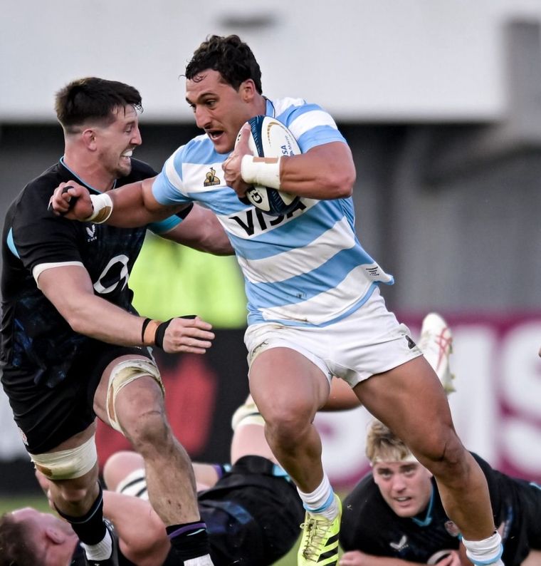 Gonzalo Bertranou y Rodrigo Isgró serán bajas para el duelo con Inglaterra. Gonzalo Bertranou y Rodrigo Isgró serán bajas para el duelo con Inglaterra.