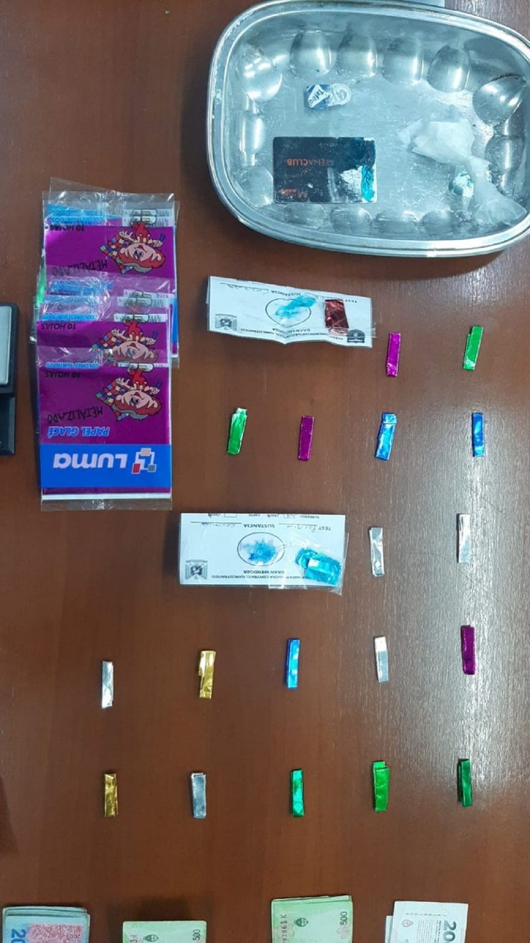 Agentes de la PCN incautaron drogas, balanzas y elementos de fraccionamiento Foto: Ministerio de Seguridad de Mendoza